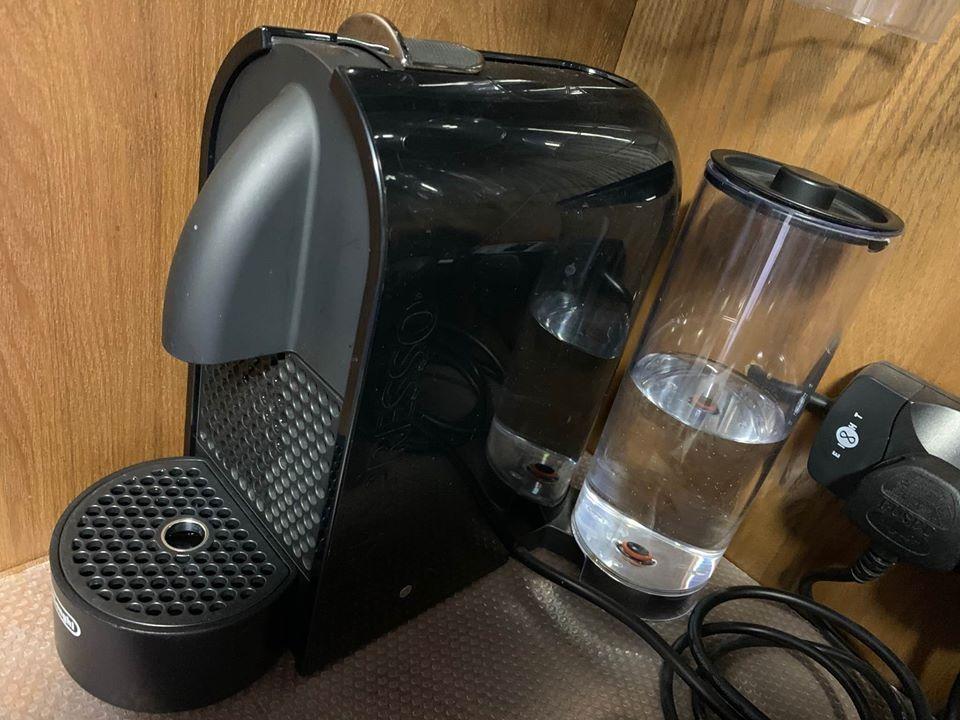 Nespresso UMilk D55 Pure Black Nespresso Milk Frother Nespresso