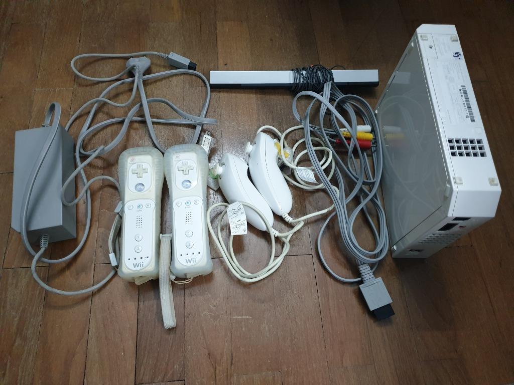 nintendo wii and wii fit