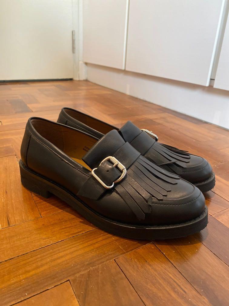office fisher chunky black leather fringed buckle loafers