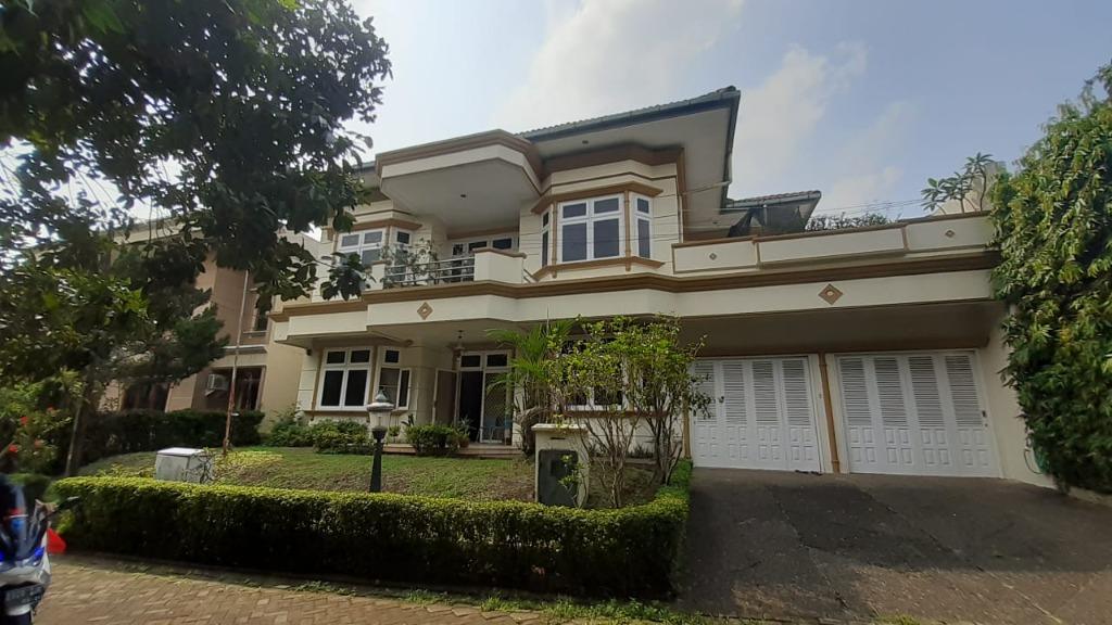 Rumah Mewah 2 Lantai Luas Dan Asri Ada Kolam Renang Pondok Labu Jakarta Selatan Properti Dijual Di Carousell
