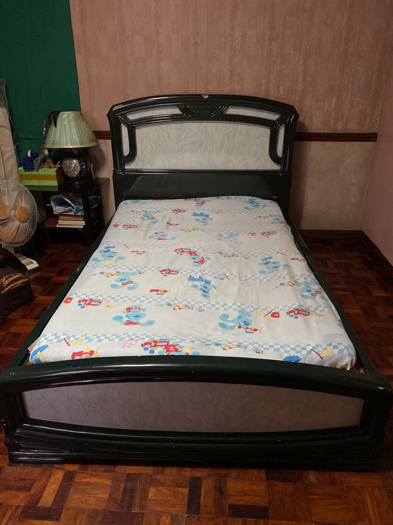 Wooden Bed Frame Queen Size Heavy Duty With 4 Drawers Home Furniture Furniture Fixtures Beds Mattresses On Carousell 211cm x 161cm x 50cm fits australian queen mattress. carousell