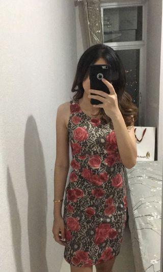 Floral sexy dress