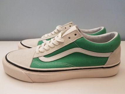 Vans Old Skool Men's Size 9.5