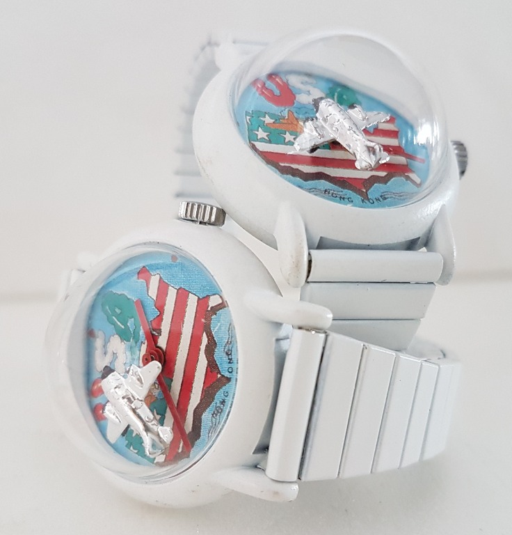 Watch with hotsell airplane second hand