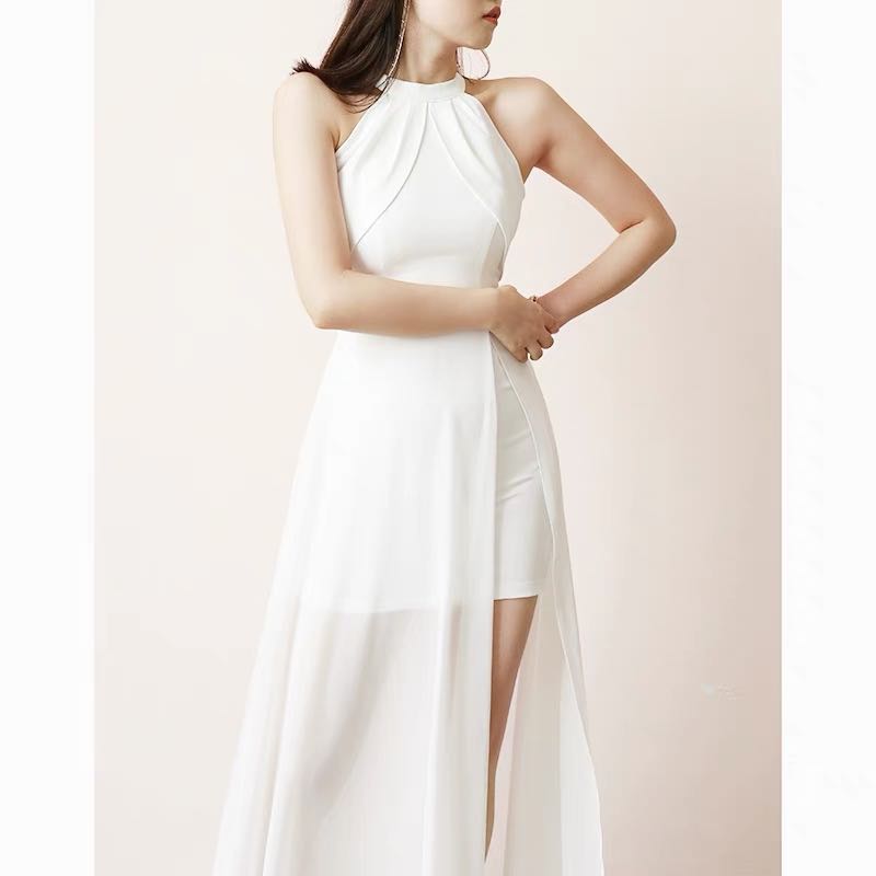 Chiffon halter cheap maxi dress