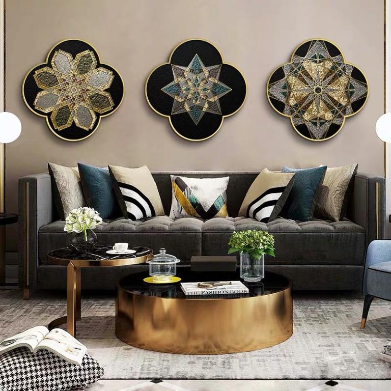 Clover Shaped Frame Canvas Print Decorative Frame Contemporary