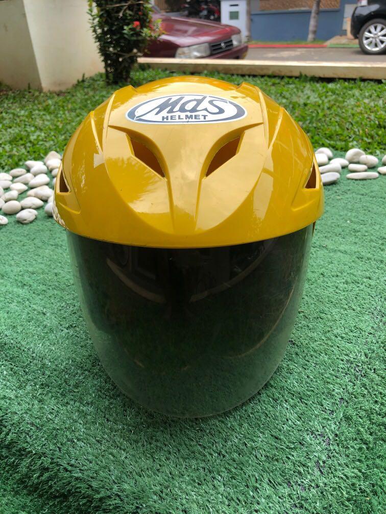 SALE Helm MDS half face ukuran M ringan, Motor di Carousell