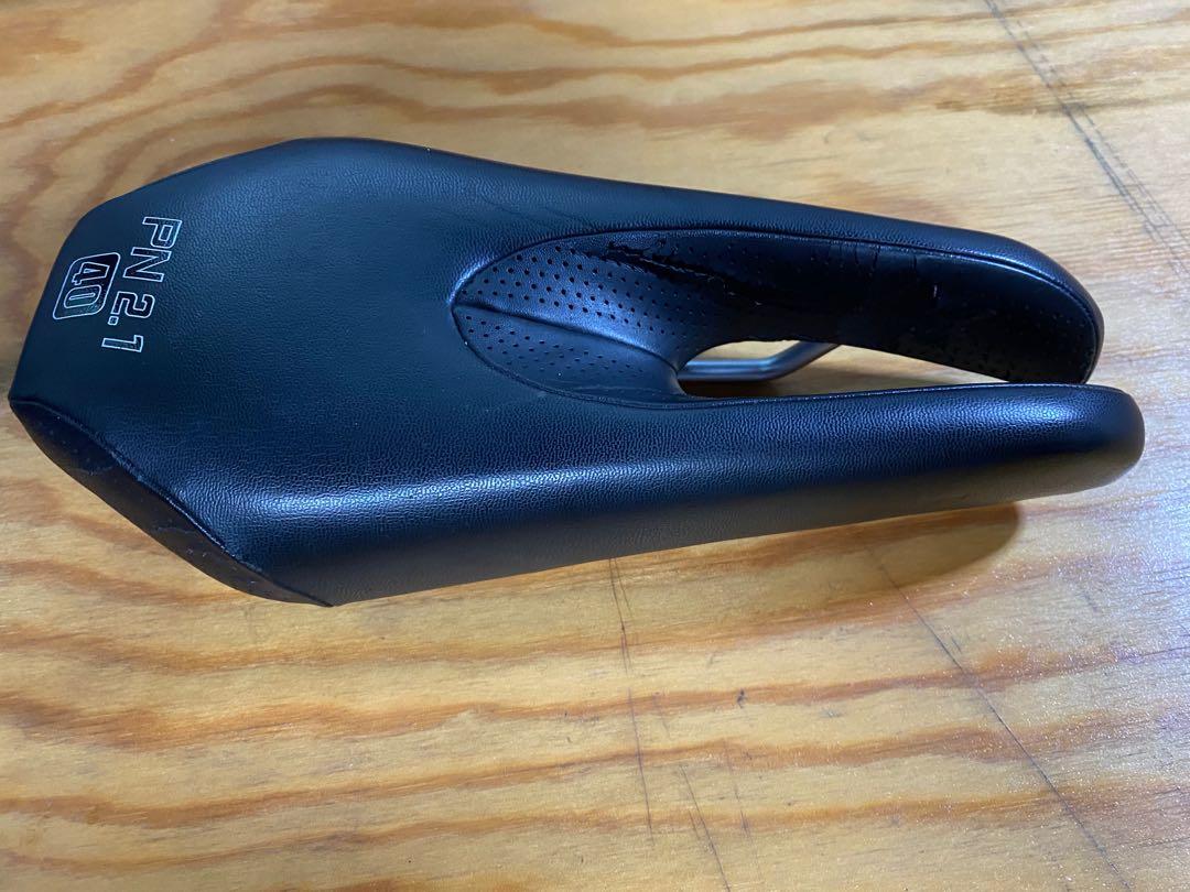 ISM Triathlon Saddle PS 2.1, Sports Equipment, Bicycles & Parts