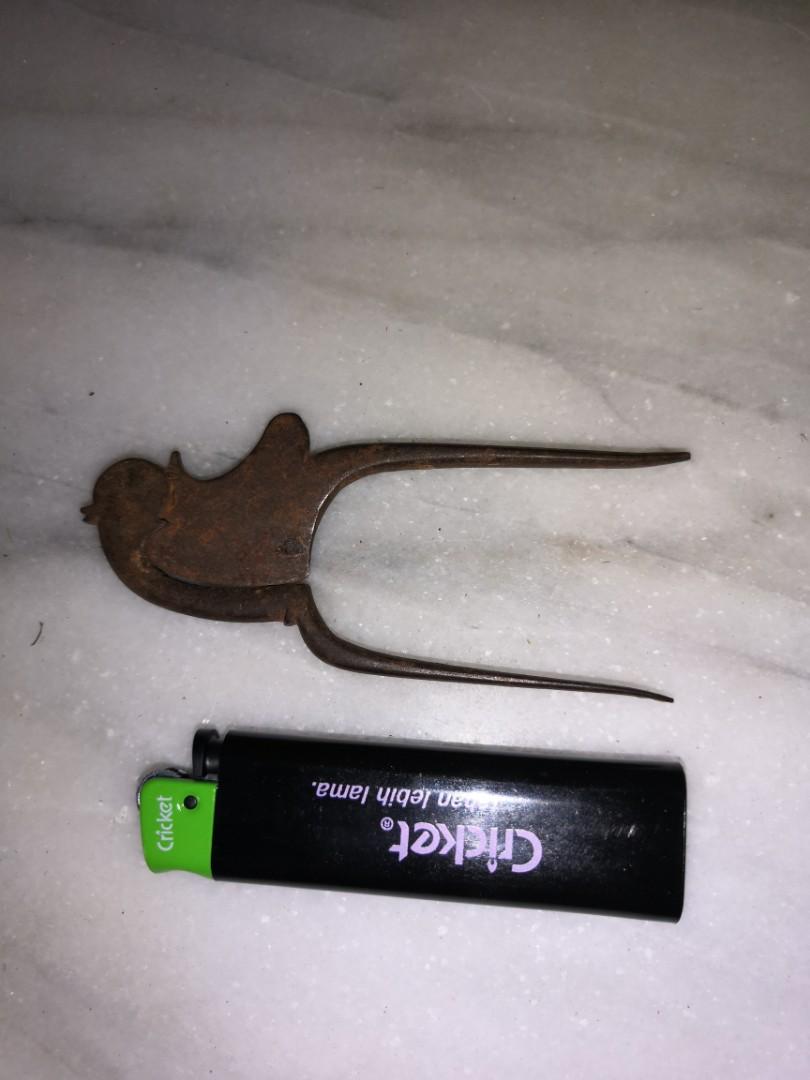 Kacip Pinang Antik Antiques Vintage Collectibles On Carousell Ketahui khasiat kacip fatimah untuk kesihatan dalaman dan luaran anda. carousell