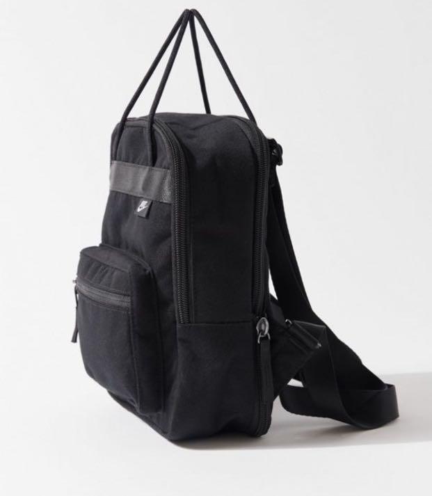nike black boxy backpack