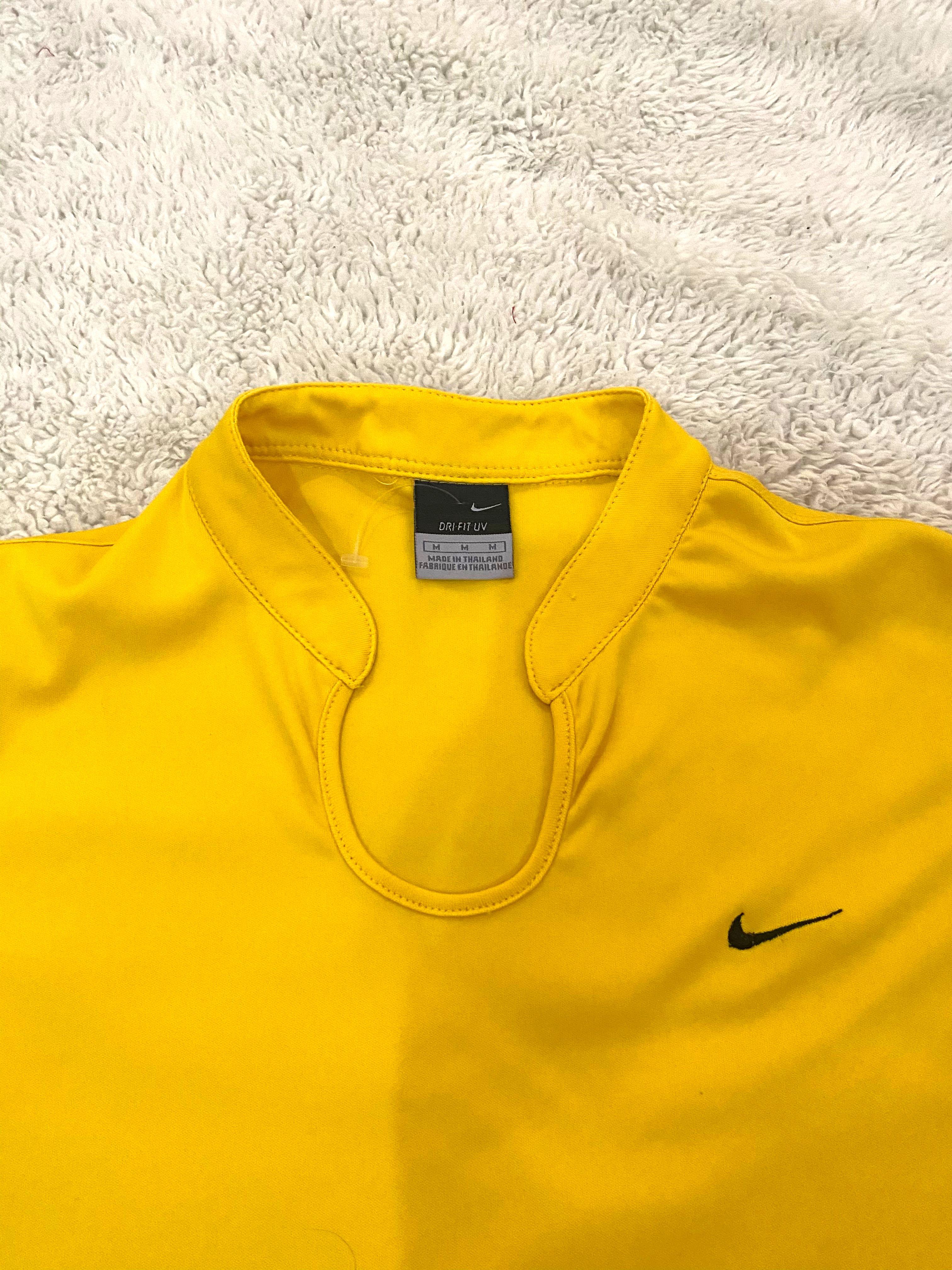 nike yellow clothes