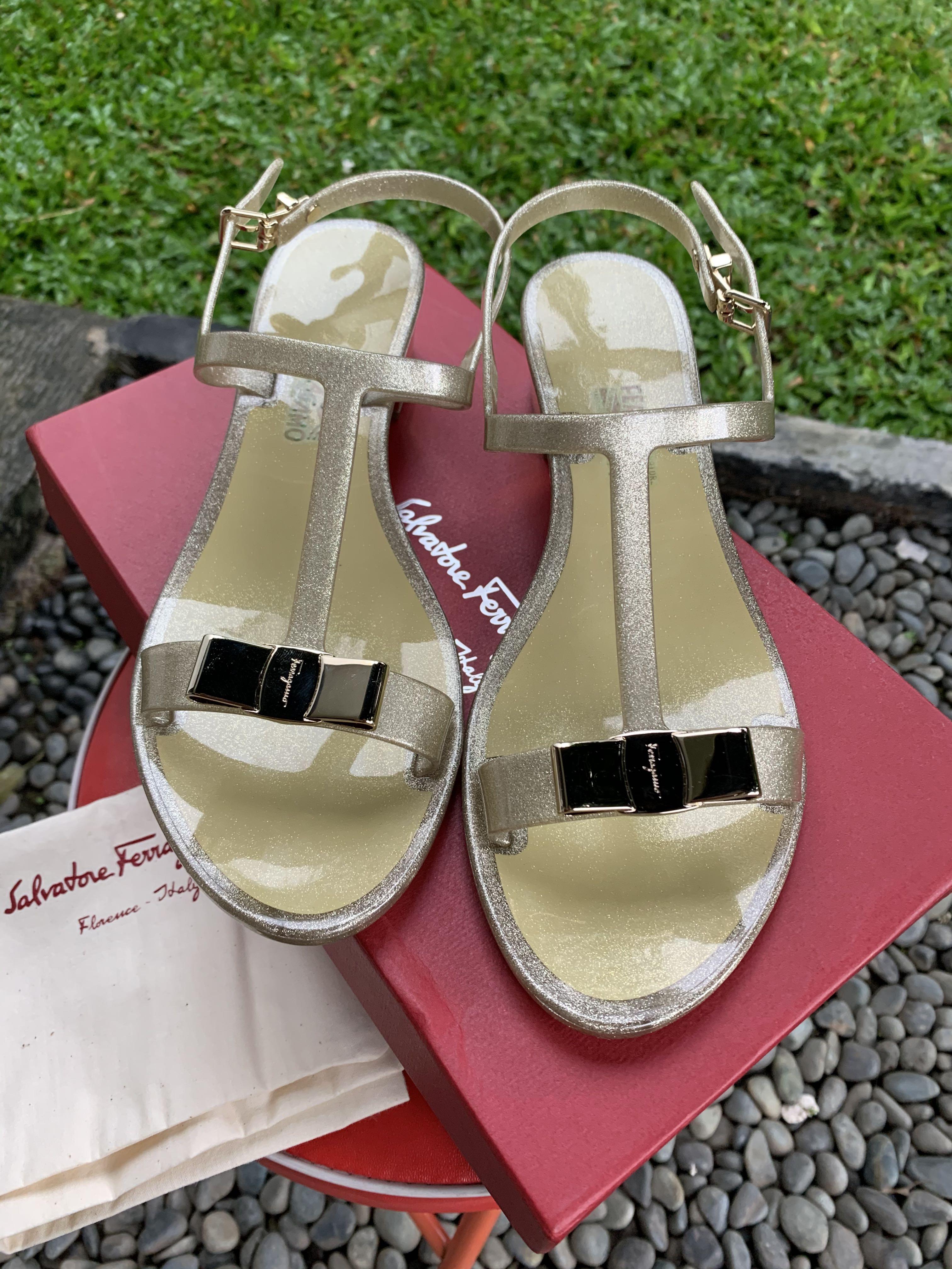 Salvatore Ferragamo Favilia Sandal Size 9