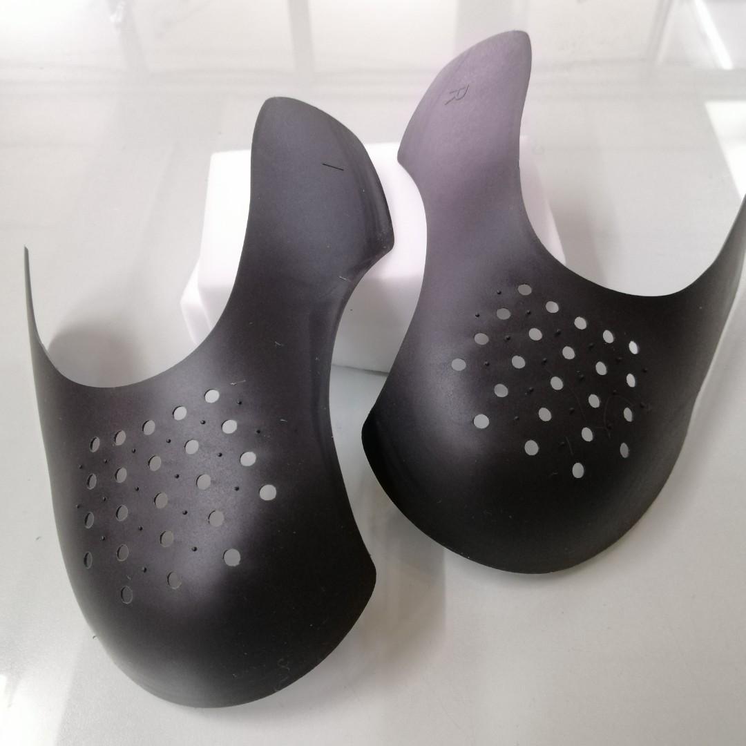 sneaker crease preventer