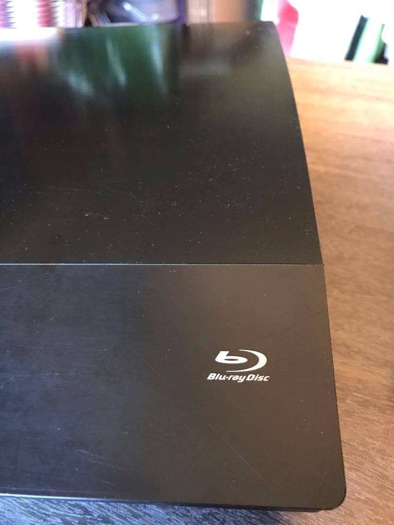 Sony BluRay Disc/DVD Home Theatre System, TV & Home Appliances, TV