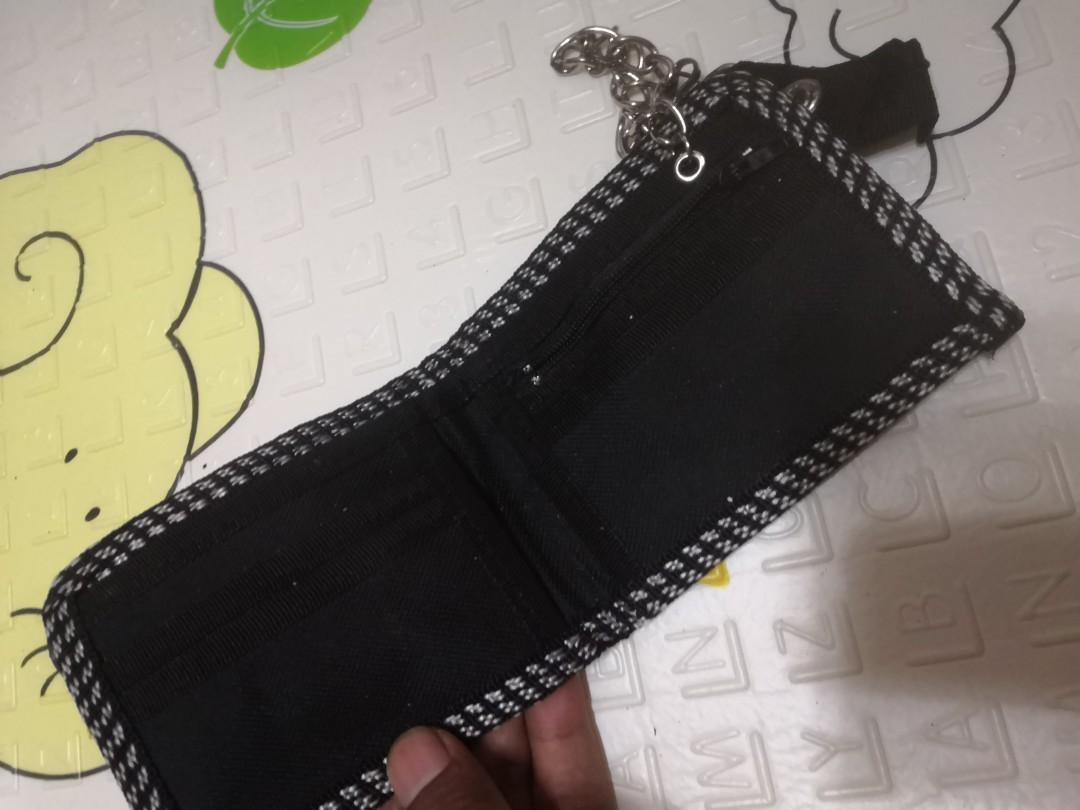 no fear wallet with chain