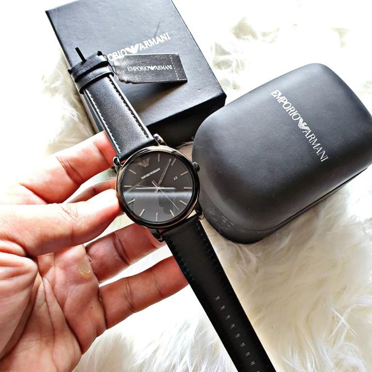 Emporio Armani Classic Black Dial Black Leather Strap Mens Watch