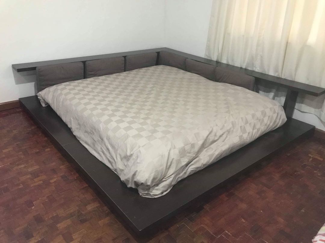 Japanese Style Bed frame (side Pillows included), Furniture & Home