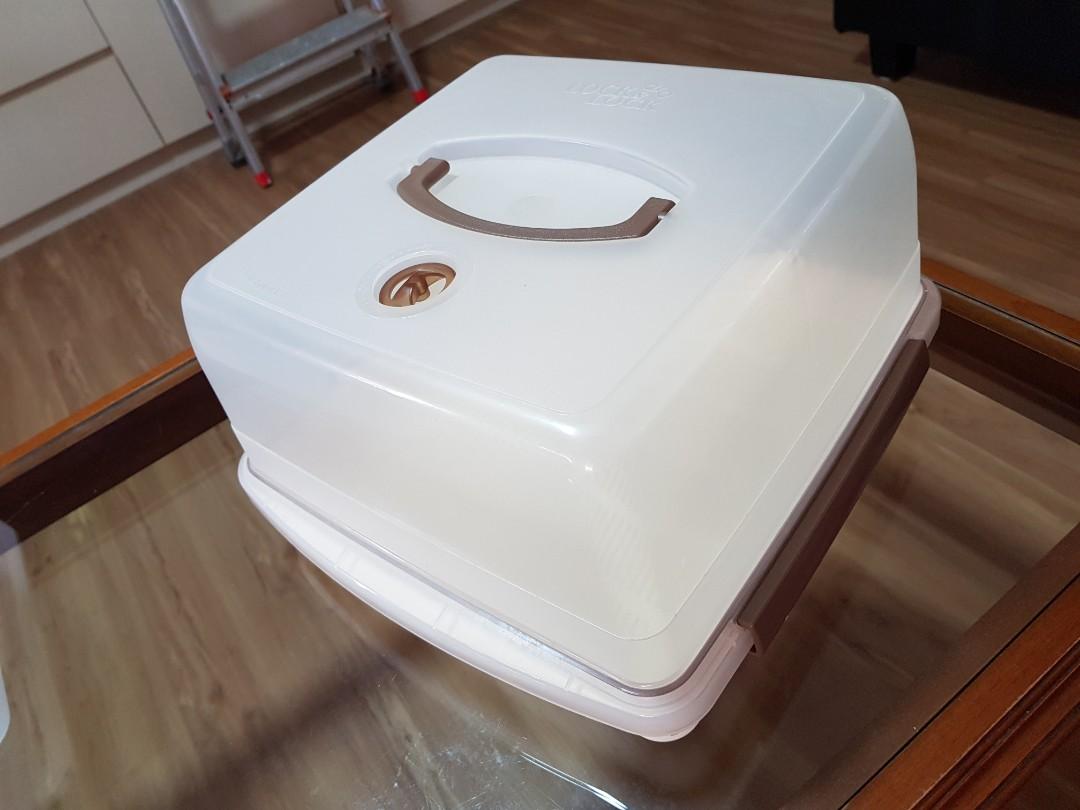 Lock n Lock Cake Carrier, Furniture & Home Living, Kitchenware