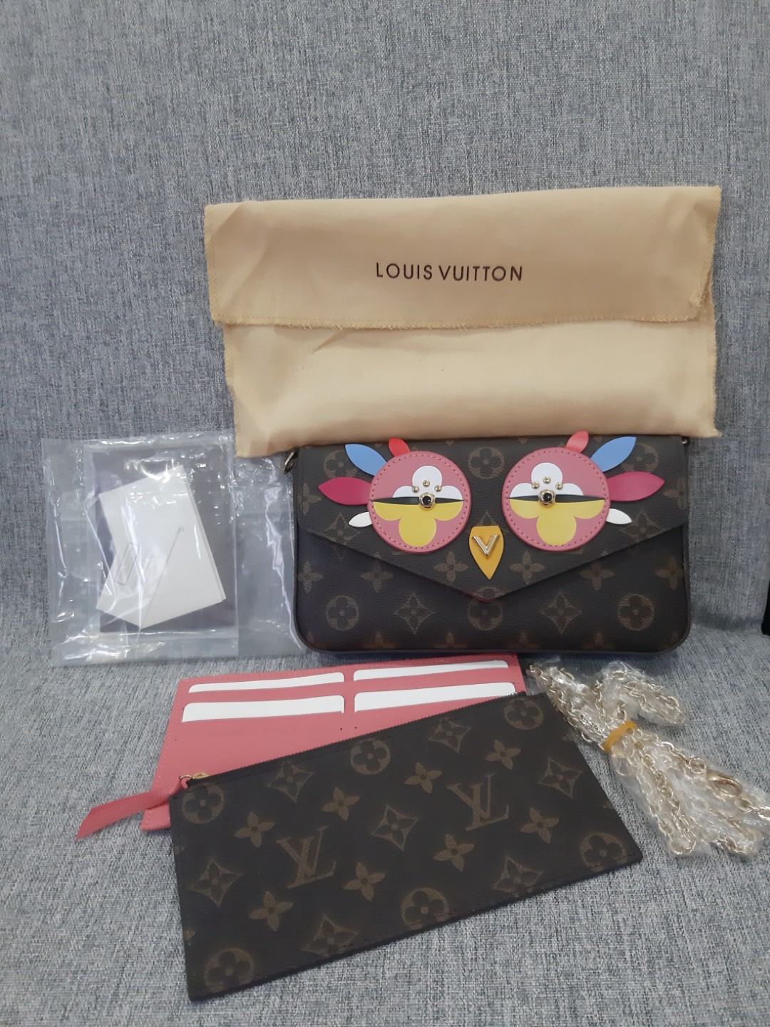 LV OWL 3 IN 1 SLING WALLET BAG, Women's Fashion, Bags & Wallets