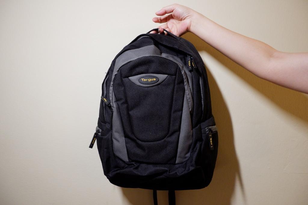 NEW AUTHENTIC Targus Trek 16
