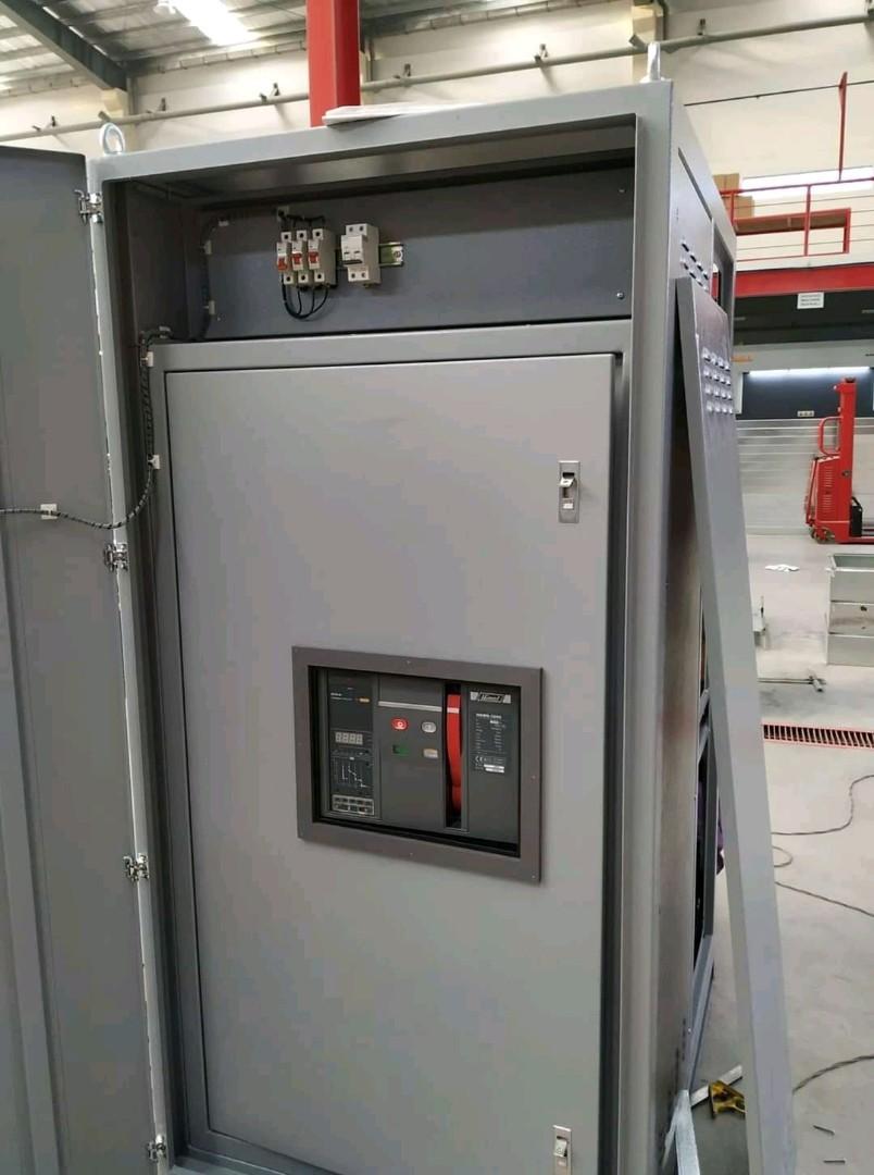 Panel board breaker gutter, Construction & Industrial ...