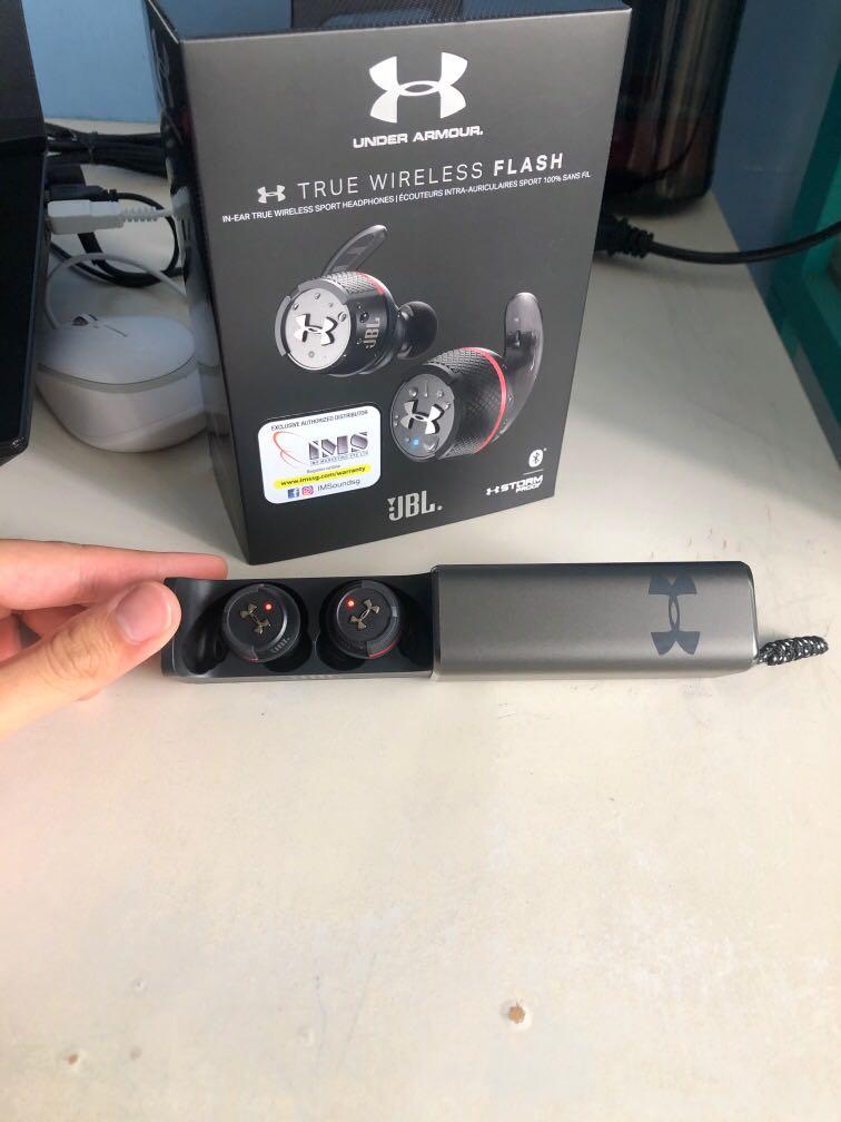 Under Armour True Wireless Flash Earpiece JBL