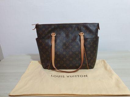 Louis Vuitton Bag