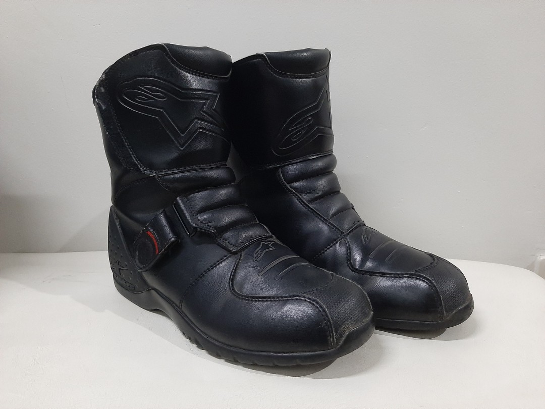 alpinestars motorcycle shoes