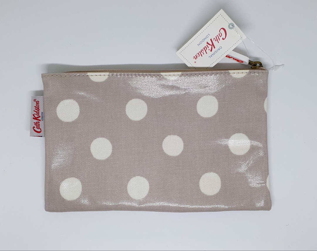 Authentic Cath Kidston Zip Purse Button Spot, Women's Fashion, Bags
