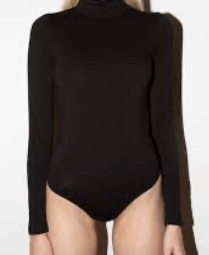 Brandy melville discount black turtleneck