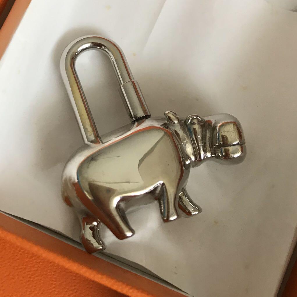 Pre-owned Hermes 2005 Hippopotamus Cadena Padlock Bag Charm In