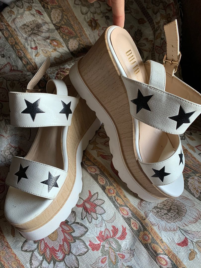 Korean Wedge Shoes Women S Fashion Shoes Flats Sandals On Carousell
