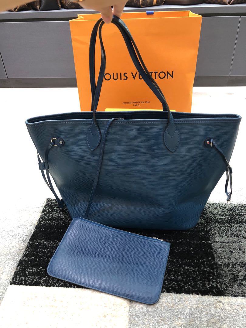 Louis Vuitton Neverfull MM Epi Leather, Luxury, Bags & Wallets on Carousell