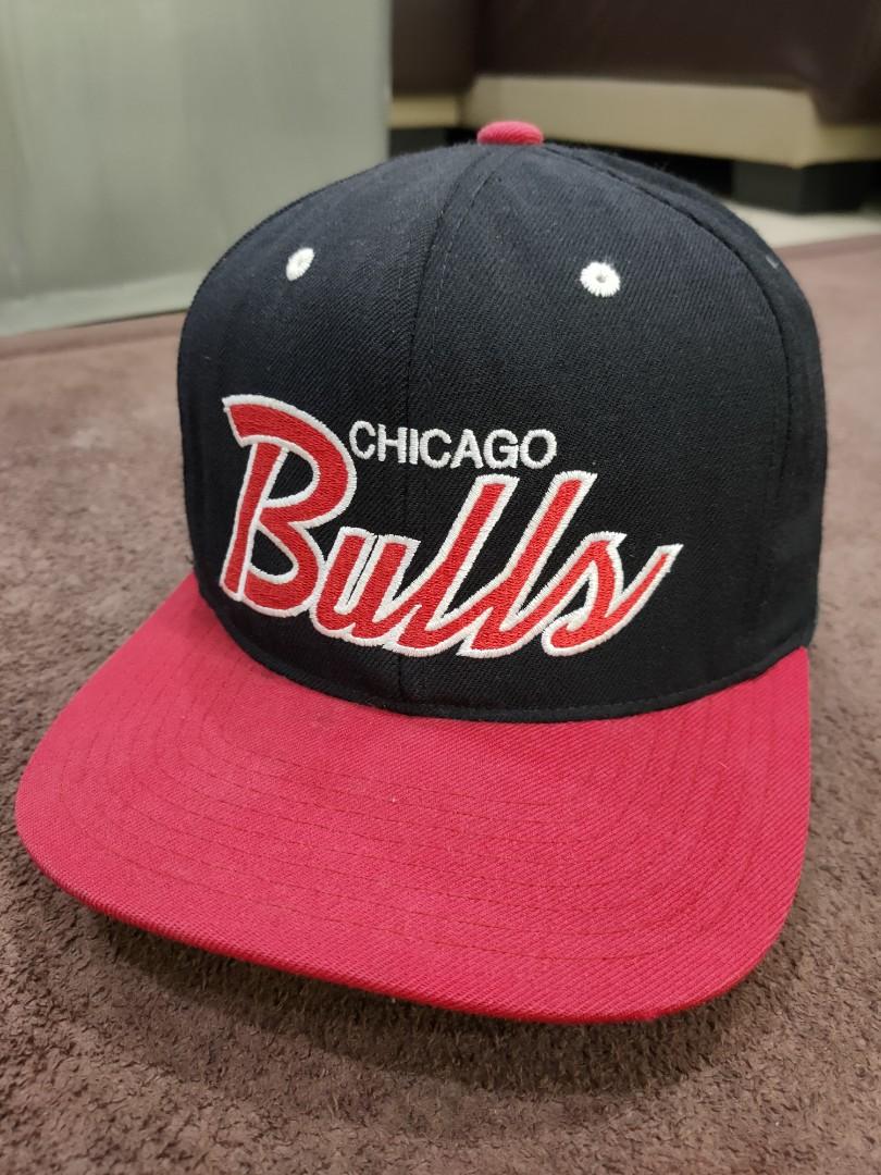 Mitchell Ness Chicago Bulls Script Snapback Men s Fashion