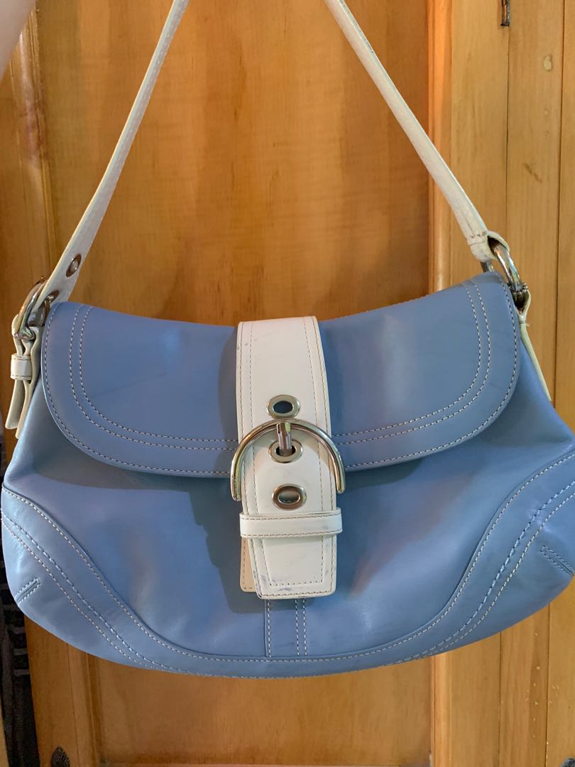 Coach purse blue and white deals