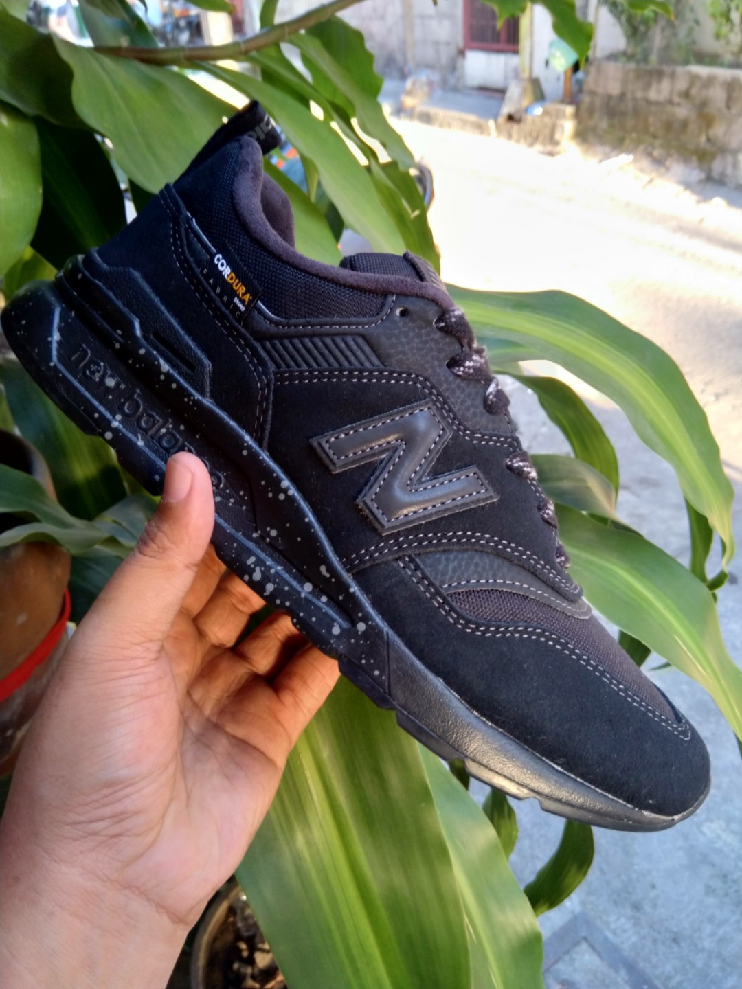 new balance cush plus mens trainers