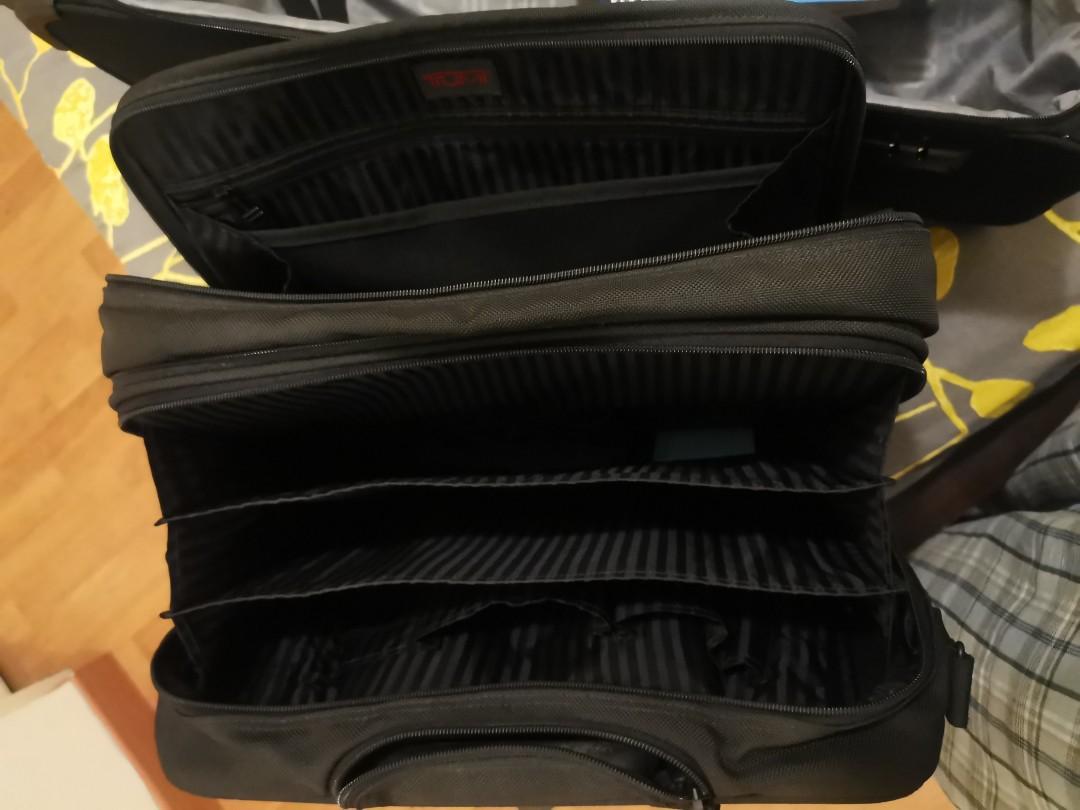 Tumi trolley pilot case, cabin carry, Men's Fashion, Bags, Briefcases