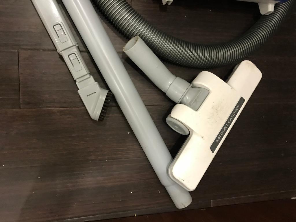 Vacuum, Health & Nutrition, Assistive & Rehabilatory Aids, Wheelchairs