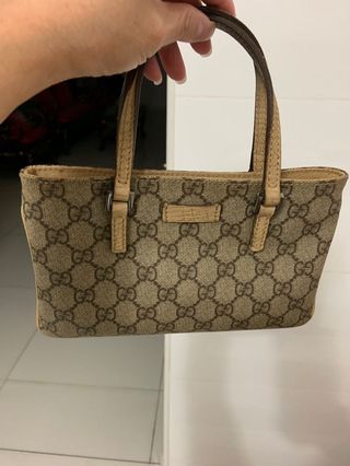 (Category: ) located in . Submitted by shopshop.ey (Listing ID 278810884, Image 1). Description: .