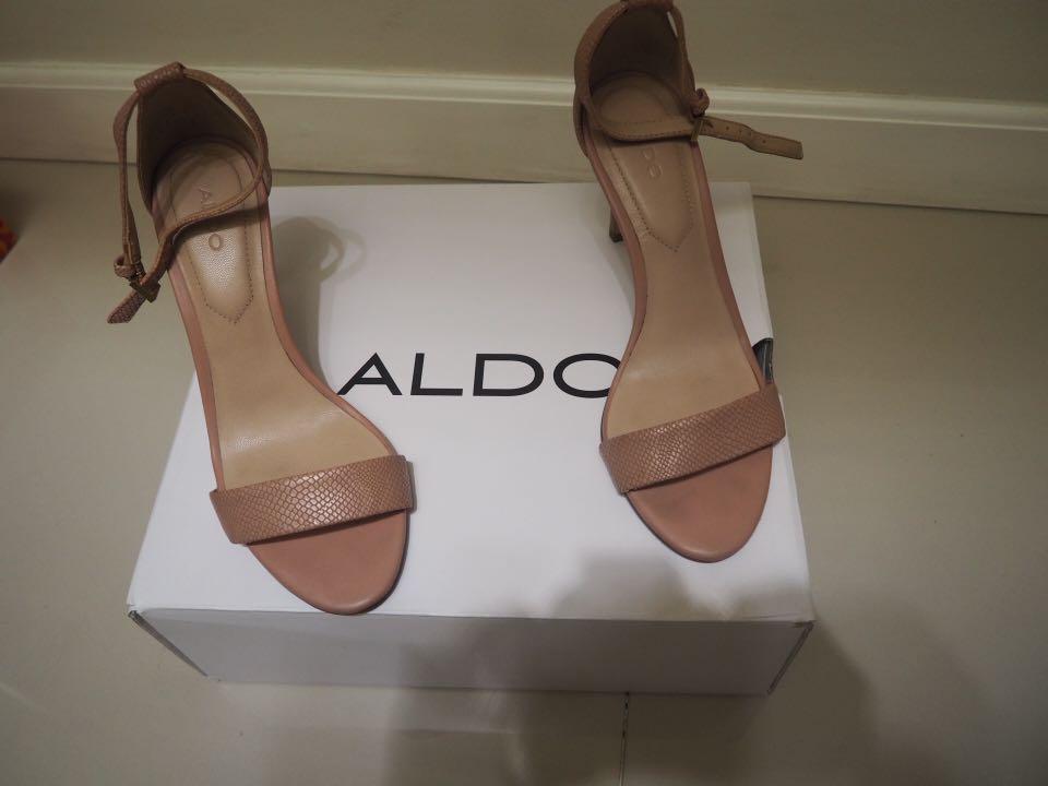 aldo light pink heels