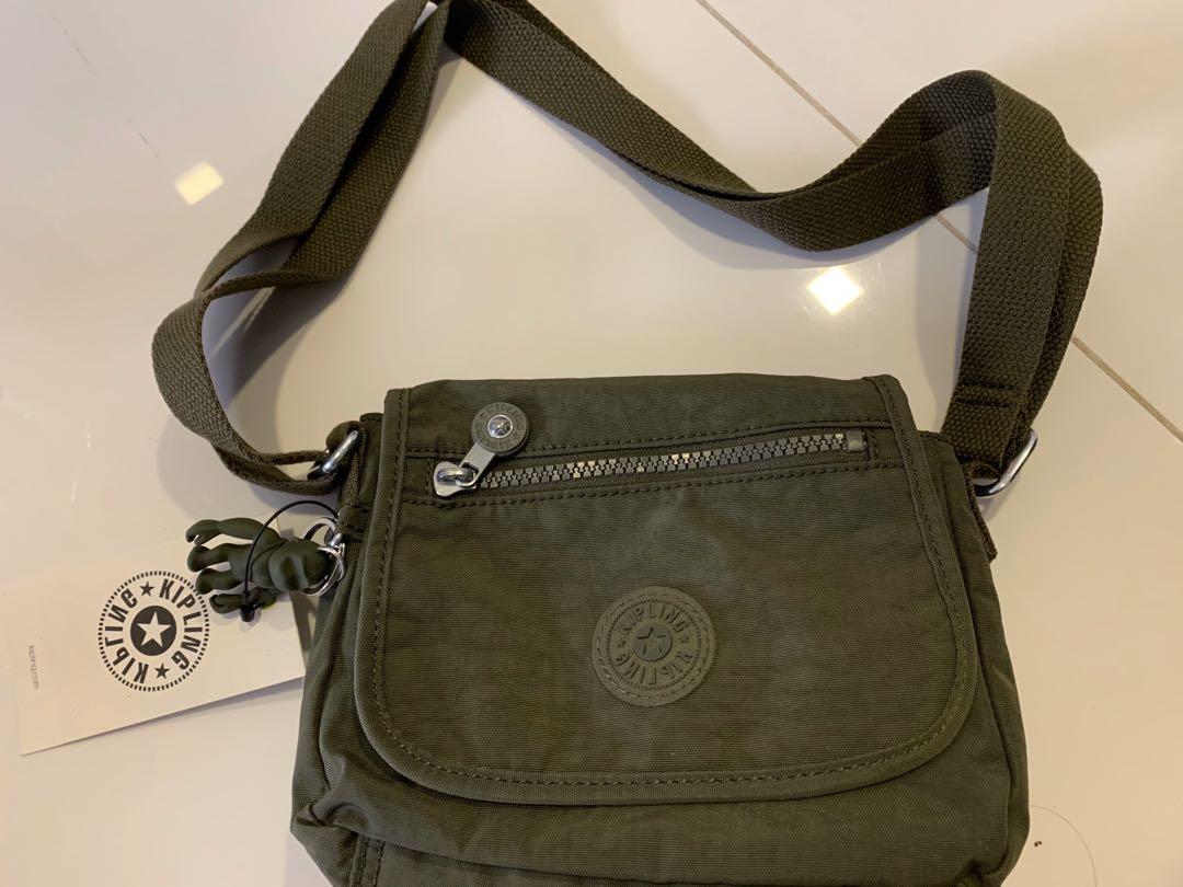 kipling sling bag for men