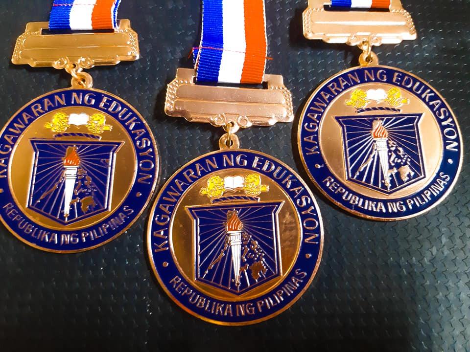 CHEAPEST Price Kagawaran medals Deped medal Graduation medals Book and Torch medals Customized