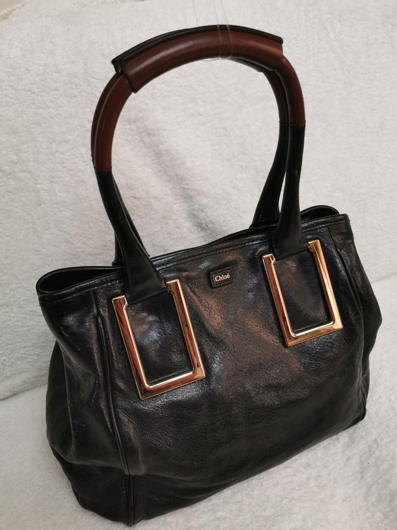 Chloe Tote Bag (Category: Luxury Bags & Wallets) located in Pasig City. Submitted by chichirepublic (Listing ID 278770586, Image 3). Description: Preloved and in excellent condition Chloe tote bag. Medium size mad of distressed leather. Guaranteed authentic with dust bag..