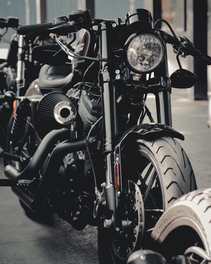 Harley Davidson Sportster Roadster 2019 or trade to Vespa Sprint