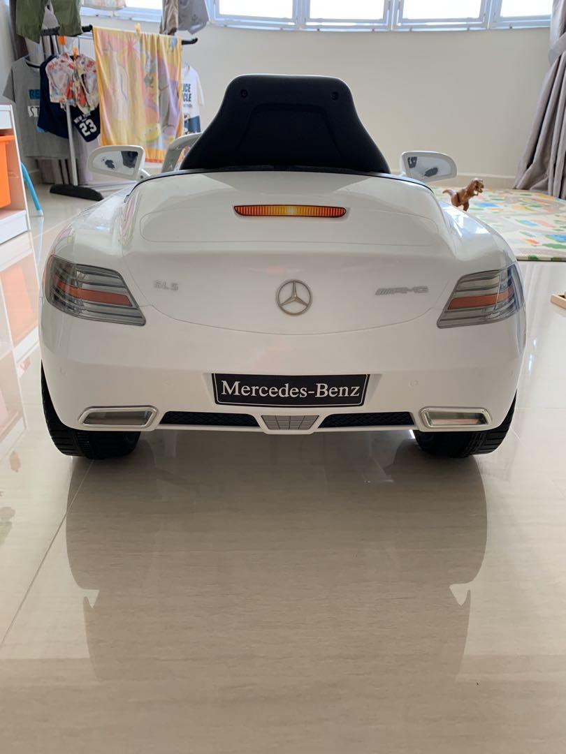 Toyrific mercedes sale benz sls amg