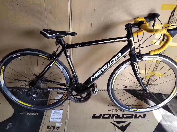 Merida 902 road clearance bike