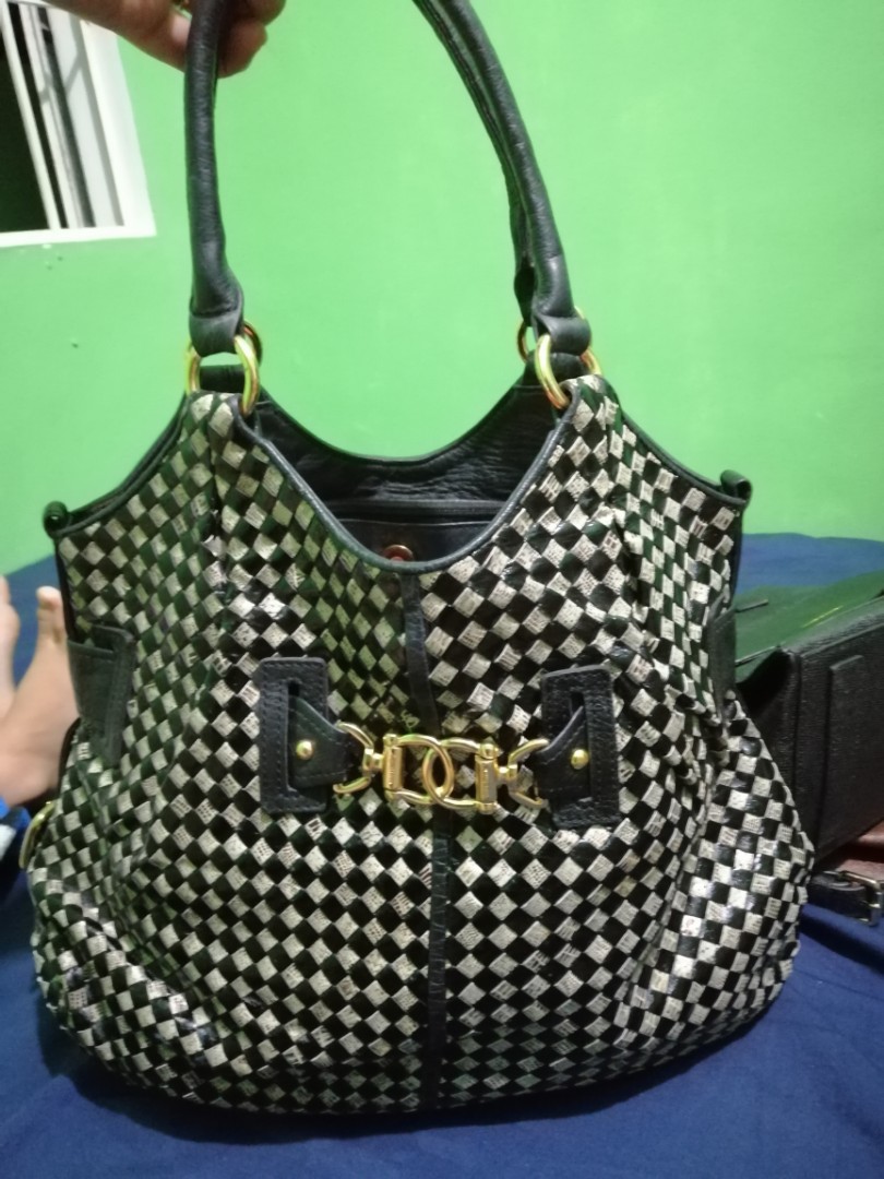 Original TwoNine bag from Italy, Luxury, Bags  Wallets on Carousell