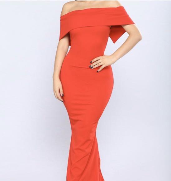 Fashion nova red prom dress deals