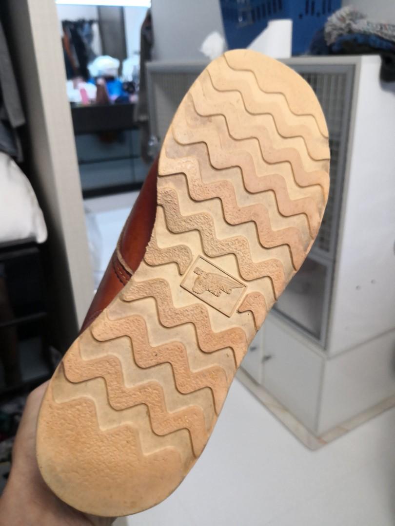 Red wing clearance 591