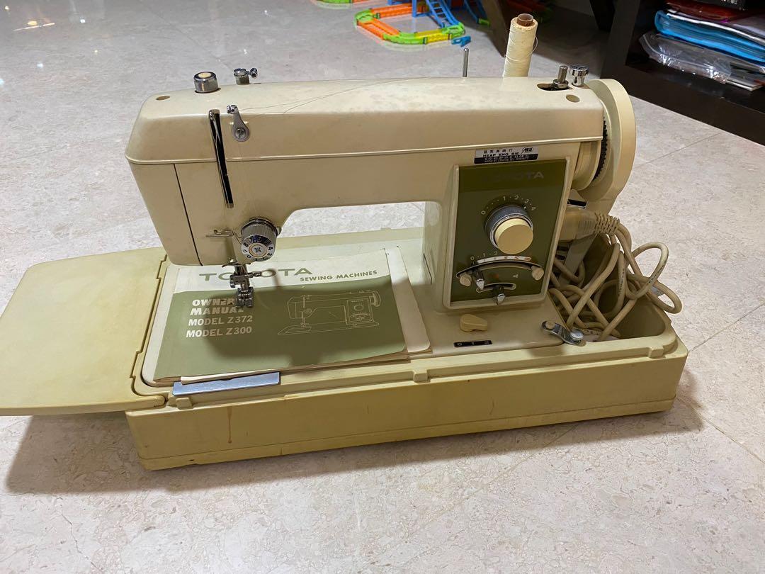 Sewing machine TOYOTA electric, Furniture & Home Living, Home